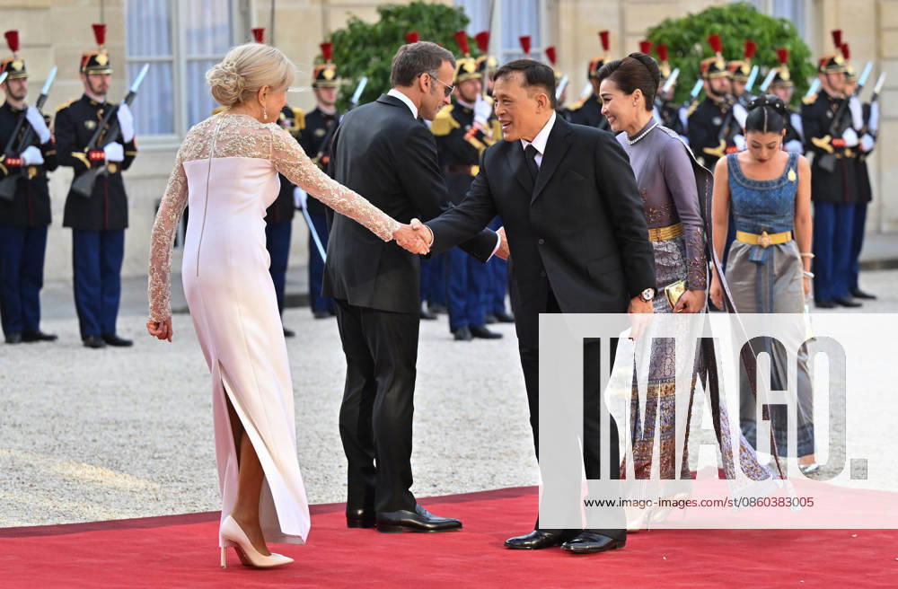 President Emmanuel Macron, Brigitte Macron, Rama X, King of Thailand, and his wife, Queen Suthida, arriving at the Élysée Palace for a state dinnerstate dinner in honor of the visit of the King of Thailand and his wife to Paris on June 29, 2026. Christian Liewig Bestimage Arrivals at the state dinner held at the Élysée Palace in Paris in honor of the visit of the King of Thailand and his wife. Paris, France