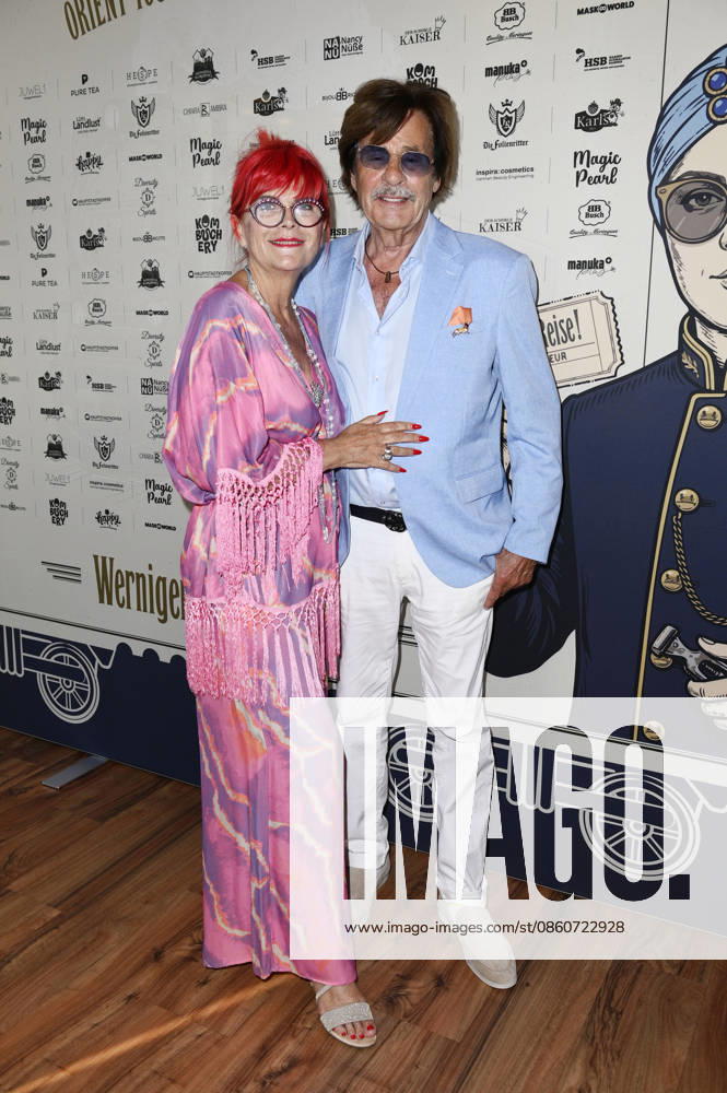 Jörg Draeger with his wife Petra Draeger at the get-together before Julian F. M. Stoeckel s special trip on the Harz Narrow-Gauge Railway at the Burghotel Hasselröder in Wernigerode, June 25, 2026 Foto:xN.xKubelkax xFuturexImagex get_togehter_6611