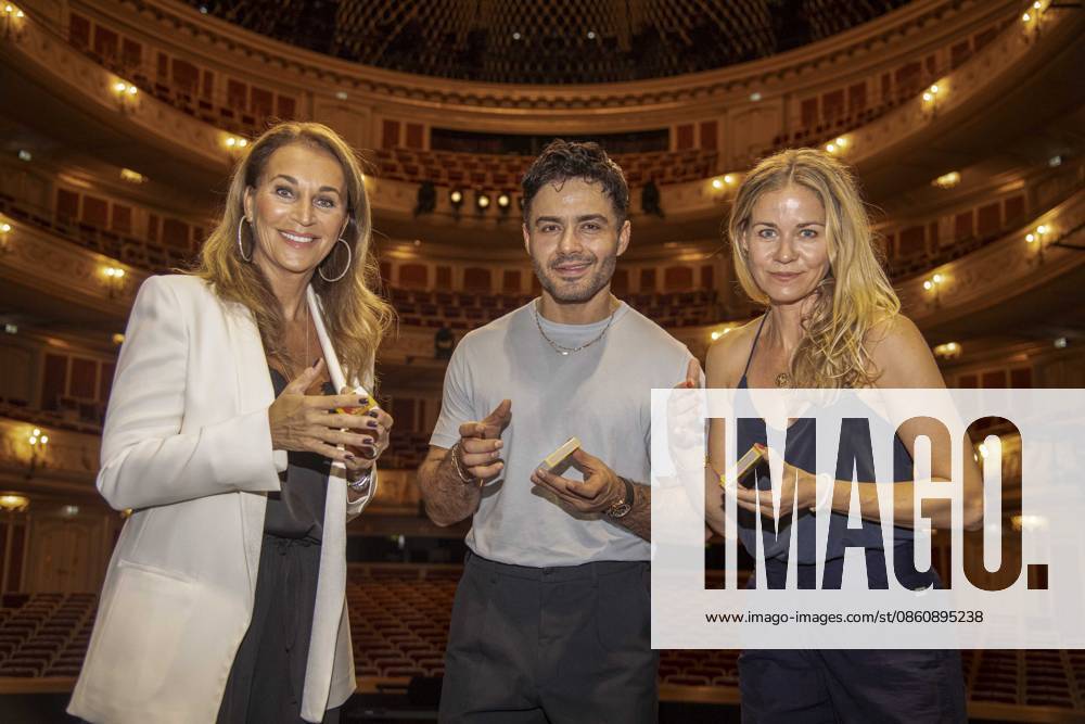 ABB STOMP: Caroline Beil, Aram Arami, and Jessica Ginkel on stage during a photo op for TV to promote STOMP s guest performance at the Staatsoper Unter den Linden in Berlin on July 6, 2026, Berlin, Germany