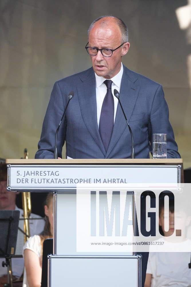 Chancellor Friedrich Merz speaks at a memorial event on the Ahrweiler market square five years after the catastrophic flooding in the Ahr Valley. Photo take