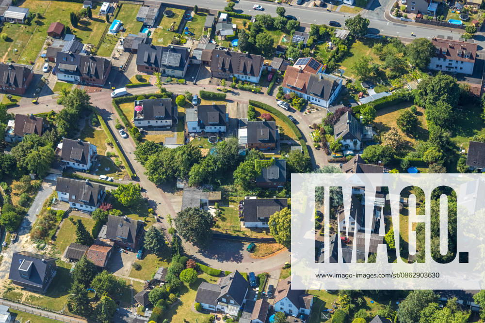 Aerial view, Bönen, Jägerstraße residential complex with a circular road, Altenbögge, North Rhine-Westphalia, Germany ATTENTION: MINIMUM FEE: 60 EUR