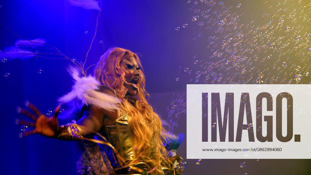 Halle, Saale Halle, Saale Halle, Saale Saxony-Anhalt View Cityscape Saxony-Anhalt View Summer Festival 2026 at the Peißnitzhaus peißnitzhaus festival Drag Show Drag and Travesty Show photo Bijoux �