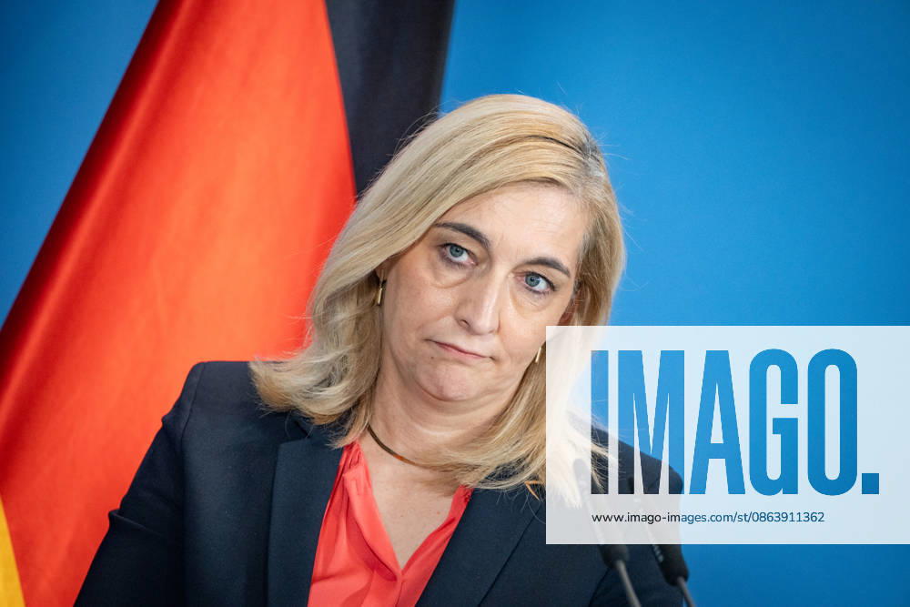 Nina Warken, Federal Minister for Special Tasks, Head of the Federal Chancellery, and Federal Government Commissioner for the Federal Intelligence Services, during a press conference at the Federal Chancellery on the reform of intelligence service legislation, Berlin, Germany, Federal Chancellery