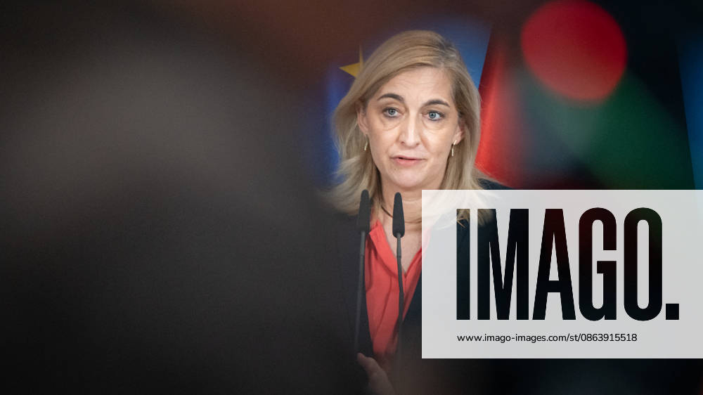 Nina Warken, Federal Minister for Special Tasks, Head of the Federal Chancellery, and Federal Government Commissioner for the Federal Intelligence Services, during a press conference at the Federal Chancellery on the reform of intelligence service legislation, Berlin, Germany, Federal Chancellery