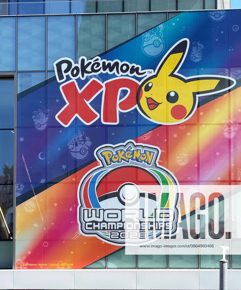 Workers prepare the grounds around the Moscone Convention Center in San Francisco for this weekÃ¢â‚¬â ¢s Pokemon World Championships. San Francisco USA - ZUMAh154 20260826_znp_h154_012