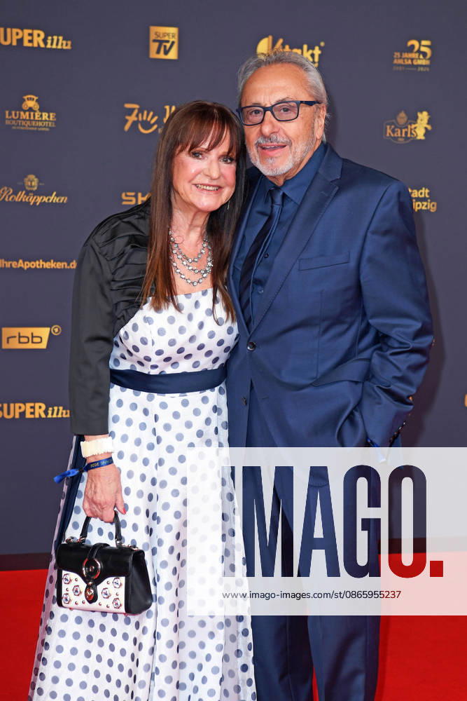 Wolfgang Stumph with his wife Christine Stumph *Red Carpet* 2026 GOLDENE HENNE AWARDS CEREMONY at the Leipzig Trade Fair on September 4, 2026