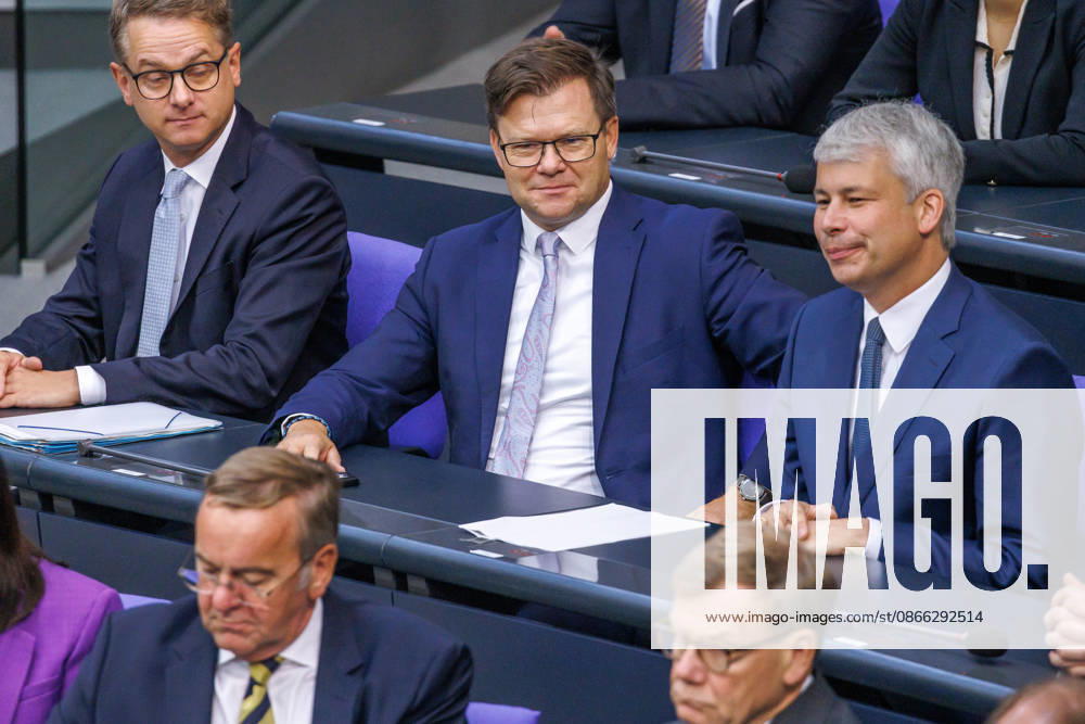Bundestag: Carsten Schneider (SPD), Minister for the Environment, Climate Action, Nature Conservation, and Nuclear Safety, at the German Bundestag on September 8, 2026, in Berlin, Berlin, Berlin, Germany, Bundestag
