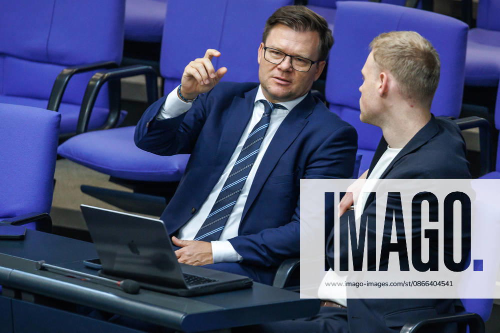 Bundestag: Carsten Schneider (SPD), Minister for the Environment, Climate Action, Nature Conservation, and Nuclear Safety, at the German Bundestag on September 9, 2026, in Berlin, Berlin, Berlin, Germany, Bundestag