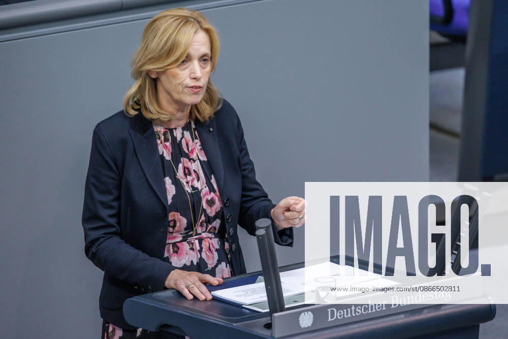 Bundestag: Karin Prien (CDU), Federal Minister for Family Affairs, in the German Bundestag on September 10, 2026, in Berlin, Berlin, Germany, Bundestag