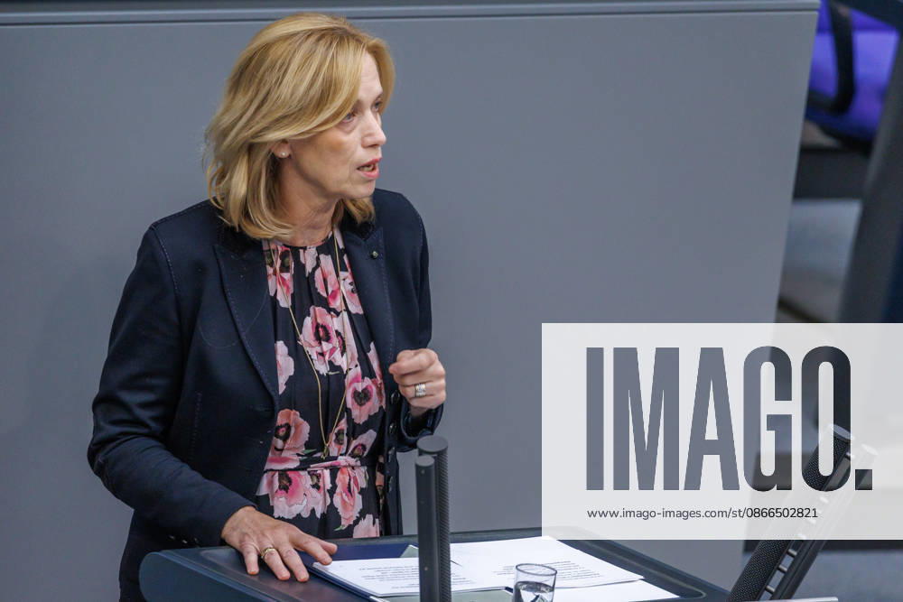 Bundestag: Karin Prien (CDU), Federal Minister for Family Affairs, in the German Bundestag on September 10, 2026, in Berlin, Berlin, Germany, Bundestag