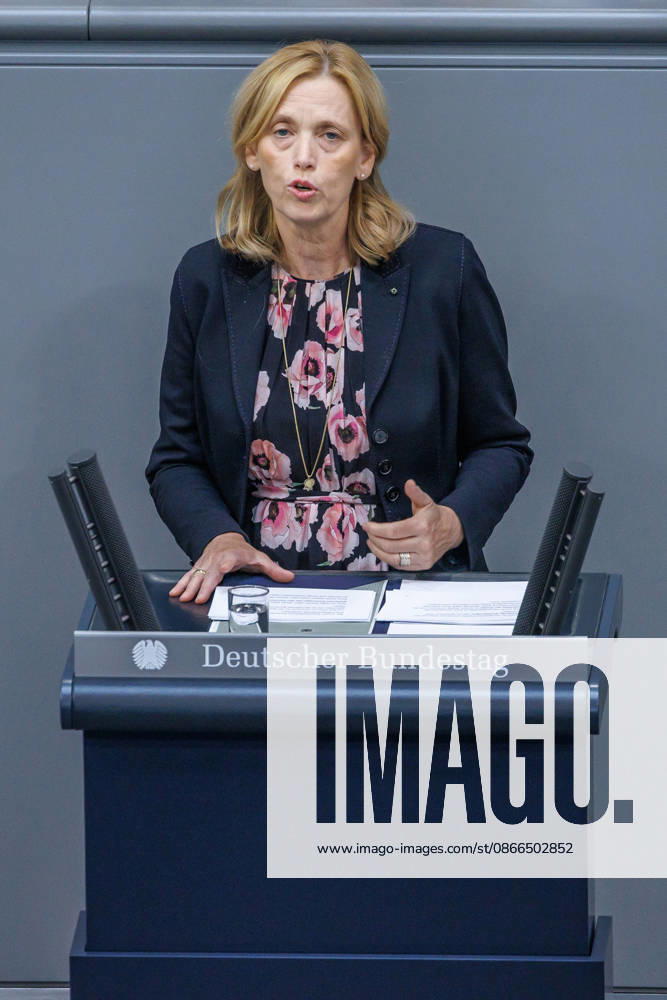 Bundestag: Karin Prien (CDU), Federal Minister for Family Affairs, in the German Bundestag on September 10, 2026, in Berlin, Berlin, Germany, Bundestag