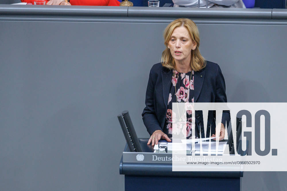 Bundestag: Karin Prien (CDU), Federal Minister for Family Affairs, at the German Bundestag on September 10, 2026, in Berlin, Berlin, Germany, Bundestag