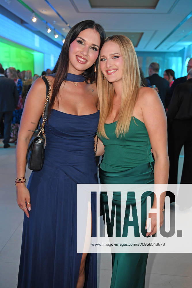 Vanessa Borck with her friend Lara Denona at the BERTELSMANN PARTY 2026 at Bertelsmann s Berlin office on September 10, 2026