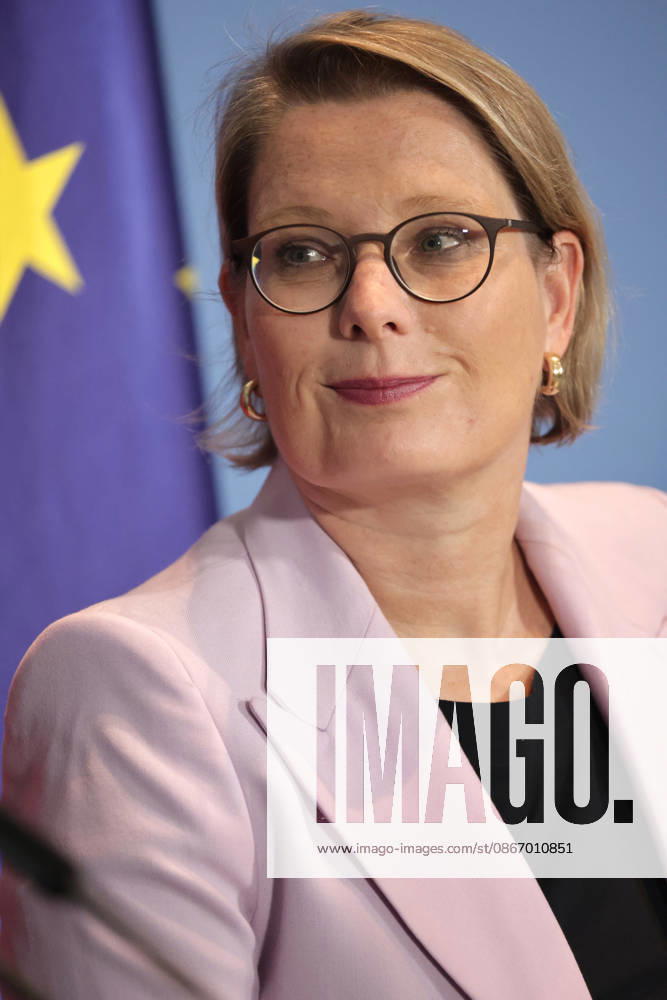 Stefanie Hubig, Federal Minister of Justice, SPD, Press Conference on the 10-Point Plan for Better Protection Against Islamist Terrorism, Berlin