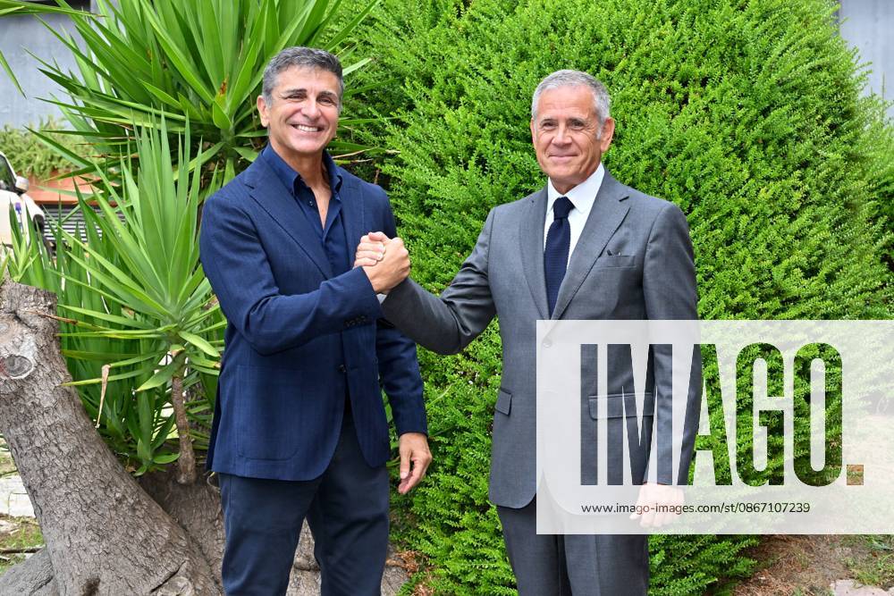IPA88635701 - Rome: RAI Studios on Via Teulada. Photocall for the show *Il cacciatore di sogni*. Pictured: Stefano Buttafuoco, Roberto Ferrara