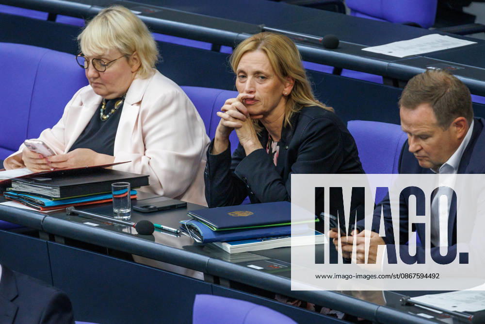 Bundestag: Karin Prien (CDU), Federal Minister for Family Affairs, at the German Bundestag on September 10, 2026, in Berlin, Berlin, Germany, Bundestag