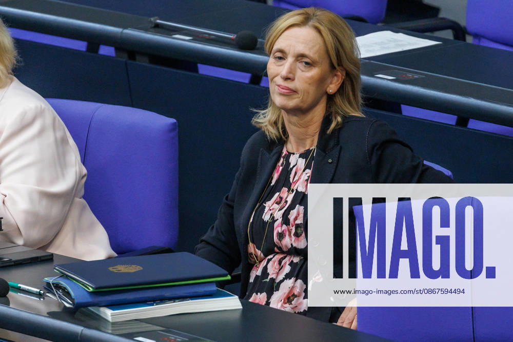 Bundestag: Karin Prien (CDU), Federal Minister for Family Affairs, at the German Bundestag on September 10, 2026, in Berlin, Berlin, Germany, Bundestag