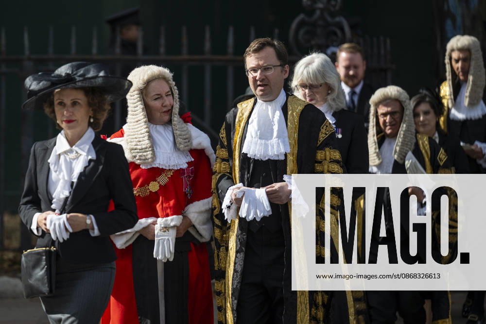 LONDON, UK. (C) Alex Norris, Lord Chancellor and Secretary of State for Justice, and members of the legal profession mark the start of the legal year with a religious service in Westminster Abbey followed by a reception at the Westminster Abbey, hosted by the Lord Chancellor. The custom dates back to the Middle Ages when the High Court was held in Westminster Hall and judges would walk over to Westminster Abbey for the service. London UK - ZUMAl94_ 20261001_zaf_l94_018