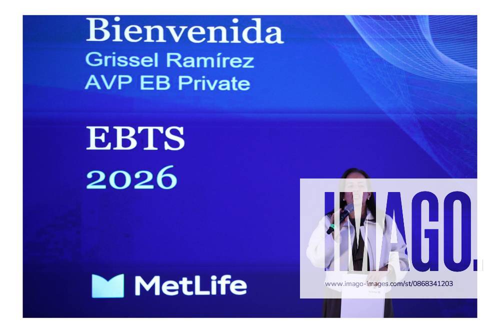 TO-45303 & x2013; Mexico City, October 1, 2026: Grissel R& xe1;mirez, AVP of EB Private at MetLife Mexico, delivers the welcome address at the MetLife forum "Mental Health in the Age of Artificial Intelligence" in Mexico City. Photo: Ian Robles .com.mx - ZUMAcs4_ 20261001_faa_cs4_106