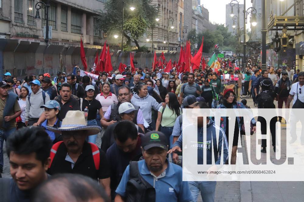 MEXICO Mexico City, MEXICO, OCTOBER 2, 2026: Thousands of people march through Mexico City to commemorate the 58th anniversary of the Tlatelolco student massacre of October 2, 1968. Students, survivors and social organizations marched from the Plaza de las Tres Culturas toward the Zocalo, demanding justice and accountability for the killing of student demonstrators by Mexican security forces in 1968. Photo: JNA Press. Mexico City Mexico - ZUMAq101 20261002_zna_q101_286