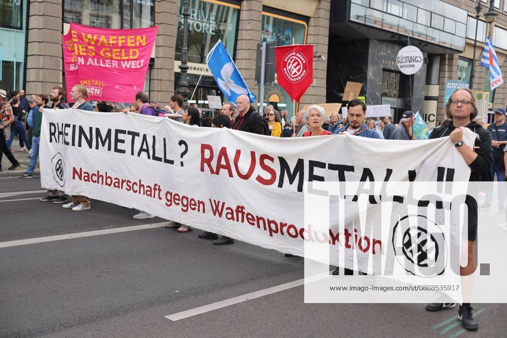 BERLIN, GERMANY, OCTOBER 3, 2026: Thousands of demonstrators march through central Berlin during a protest against Germany s military buildup, increased defense spending and the possible reintroduction of compulsory military service. Protesters called for greater investment in healthcare, housing, education and other social services instead of military spending, while participants also demonstrated against German arms deliveries and support for Israel amid the war in Gaza. The march began at the Brandenburg Gate and continued through central Berlin before returning to the area. Berlin Germany - ZUMAq101 20261003_zna_q101_217