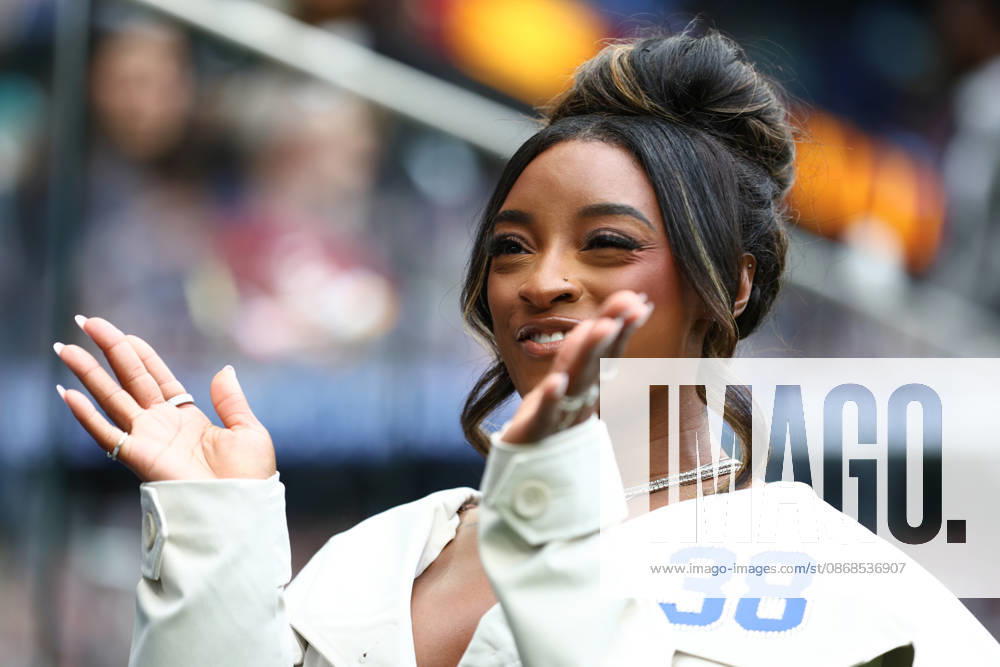 US artistic gymnastics legends SIMONE BILES attends the NFL 2026 27 regular season matchday 4 between INDIANAPOLIS COLTS and WASHINGTON COMMANDERS at the Tottenham Hotspur Stadium in London, United Kingdom. London United Kingdom - ZUMAc179 20261004_zep_c179_004