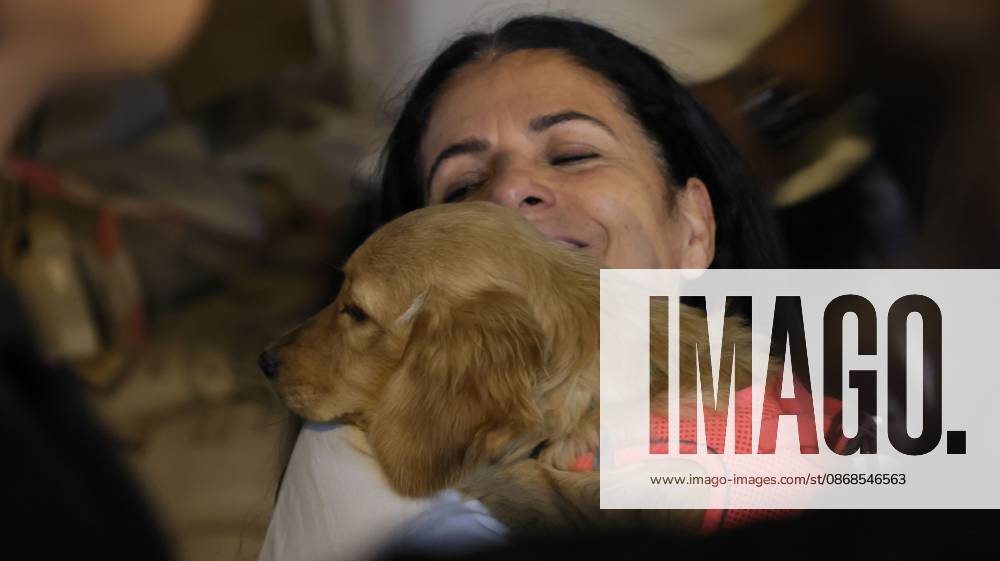 Izmir, ToÂ¼rkiye: IZMIR, TURKEY Ã¢â‚¬ OCTOBER 4, 2026: Animal rights activists staged a protest in Izmir on World Animal Protection Day, opposing the decision to round up and euthanize stray animals. Members of the Izmir Right to Life Advocates gathered in front of Alsancak Train Station in the Konak district and protested against the Law Amending the Animal Protection Act, which was passed by the Grand National Assembly of Turkey on July 30, 2024, published in the Official Gazette on August 2, 2024, and entered into force. Activists marched from Alsancak Station along Cyprus Martyrs Street before gathering in front of the ToÂ¼rkan Saylan Cultural Center. Chanting slogans including Ã¢â‚¬oeNo to your laws, let the anima - ZUMAq101 20261004_zna_q101_110