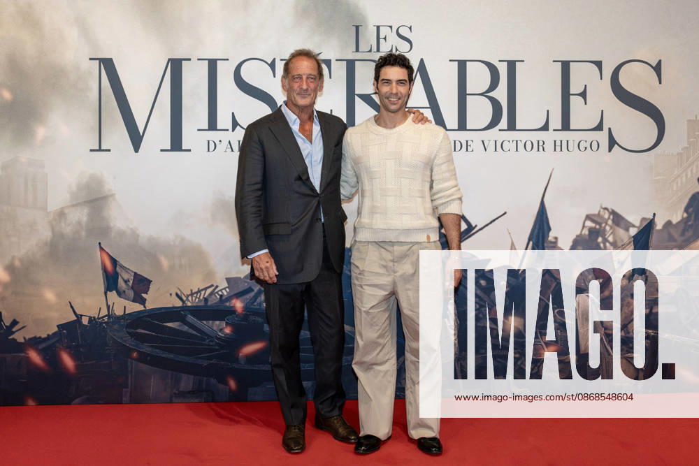 Premiere of Les Misérables by Fred Cavayé - Bordeaux MLG Vincent Lindon and Tahar Rahim. The cast of French director Fred Cavayé s film Les Misérables attend a special preview screening at UGC Ciné Cité in Bordeaux, France, on October 4, 2026. Photo by Margot Le Gonidec ABACAPRESS.COM Bordeaux France