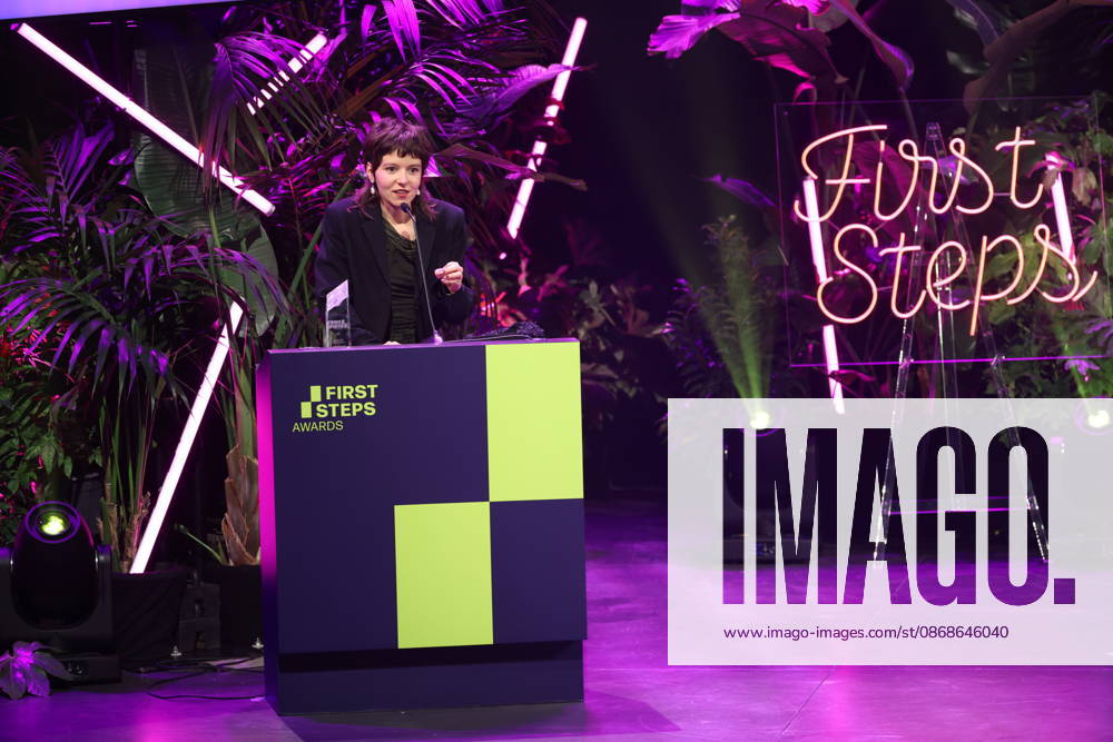 FIRST STEPS 2026 Götz George Young Talent Award Winner Georgia Rushton in EGGSHELLS on stage at the FIRST STEPS 2026 awards ceremony at the Theater des Westens in Berlin