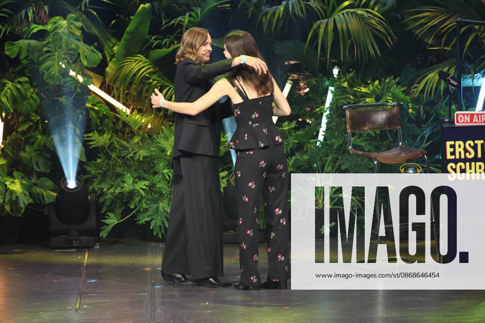 FIRST STEPS 2026 Big Audience Award Acceptance Speech by Magdalena Prosteder and the Big Audience Award-winning book *OPERATION OBERLAND* by Patricia Schütz; Award presentation on stage at the FIRST STEPS 2026 ceremony at the Theater des Westens in Berlin