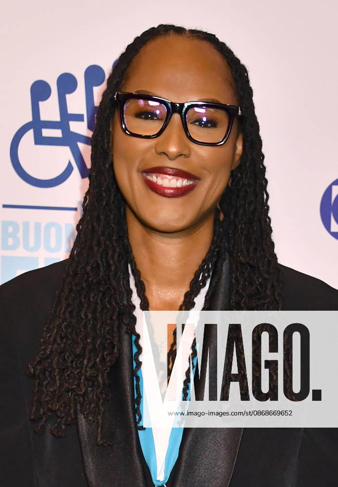 NEW YORK, NY - OCTOBER 5: Chamique Holdsclaw at the 41st Annual Great Sports Legends Dinner on October 5, 2026 at the New York Hilton in New York City.
