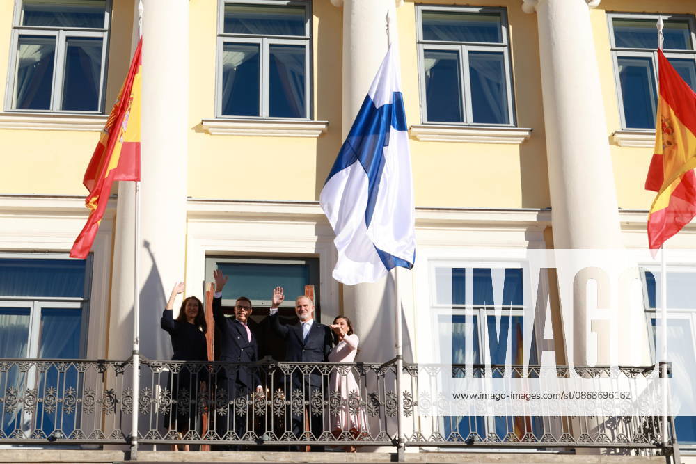 President ALEXANDER STUBB and his spouse SUZANNE INNES-STUBB welcome King FELIPE VI and Queen LETIZIA of Spain during the official welcoming ceremony marking the start of the royal couple s state visit to strengthen bilateral relations. Espoo Finland - ZUMAt172 20261006_zip_t172_006
