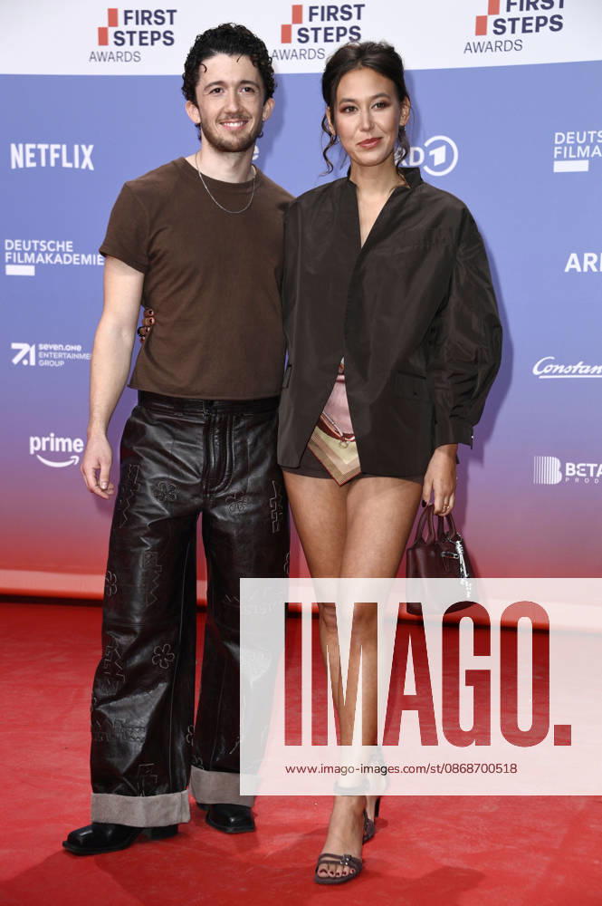 Maximilian Mundt and Malaya Stern Takeda at the 27th First Steps Awards ceremony in 2026 at the Theater des Westens in Berlin, October 5, 2026 Foto:xN.xKubelkax xFuturexImagex first_steps_6210