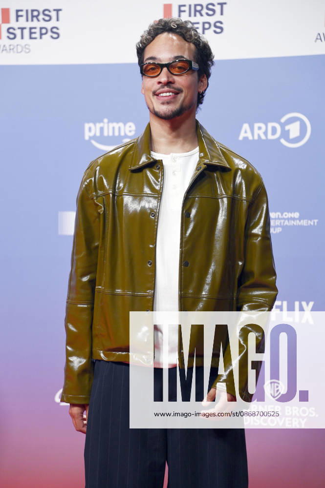 Aurel Mertz at the 27th First Steps Awards ceremony in 2026 at the Theater des Westens in Berlin, October 5, 2026 Foto:xN.xKubelkax xFuturexImagex first_steps_6213