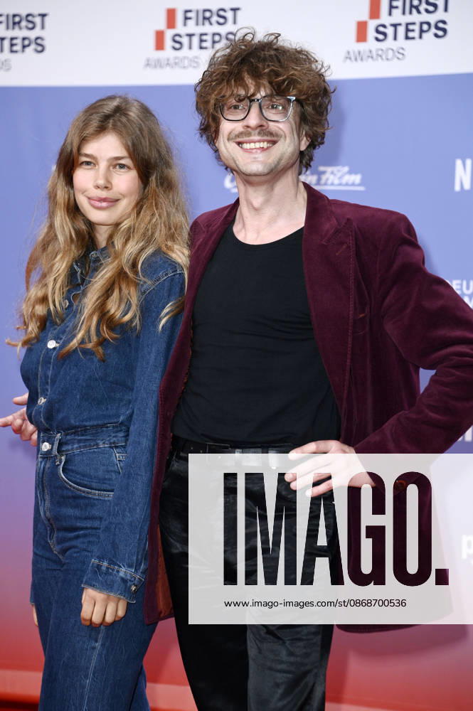 Josephine Thiesen with her companion at the 27th First Steps Awards ceremony in 2026 at the Theater des Westens in Berlin, October 5, 2026 Foto:xN.xKubelkax xFuturexImagex first_steps_6215