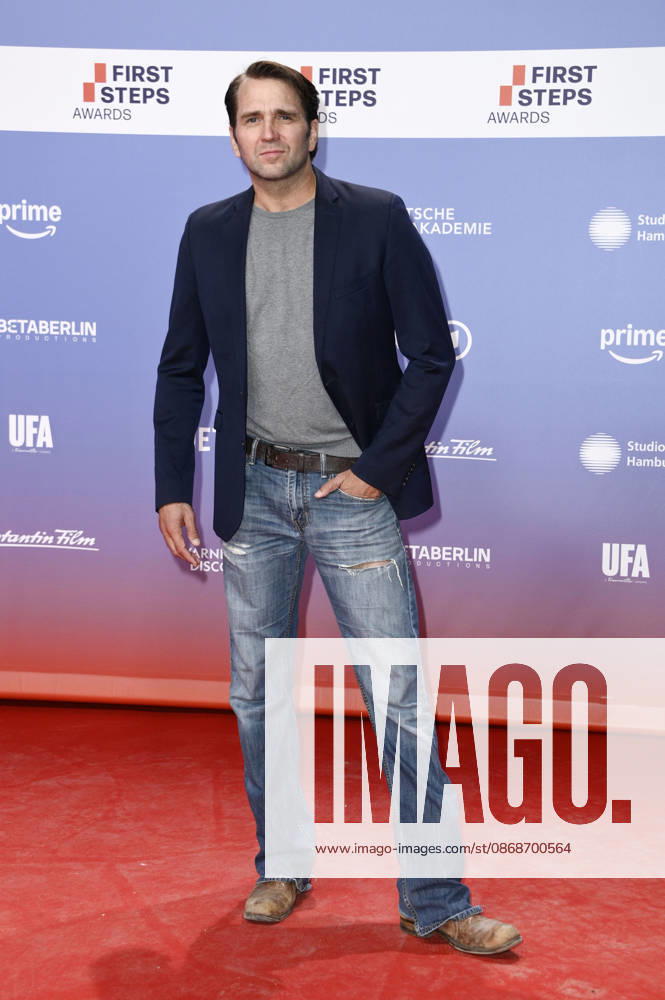 Pierre Kiwitt at the 27th First Steps Awards ceremony in 2026 at the Theater des Westens in Berlin, October 5, 2026 Foto:xN.xKubelkax xFuturexImagex first_steps_6221