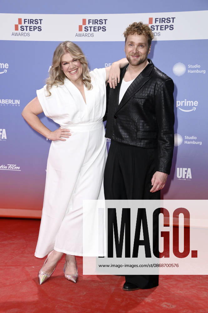 Gisa Flake and Knud Riepen at the 27th First Steps Awards ceremony in 2026 at the Theater des Westens in Berlin, October 5, 2026 Foto:xN.xKubelkax xFuturexImagex first_steps_6225