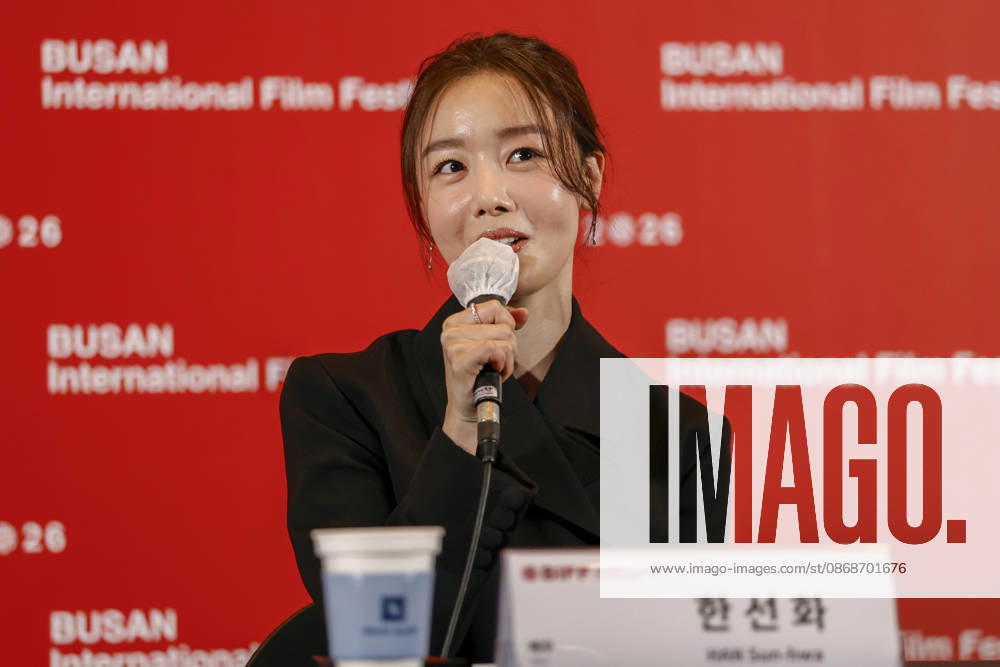 The Table: Day and Night cast at Busan International Film Festival South Korean actor Han Sun-hwa speaks during a press conference for The Table: Day and Night, the opening film of the 31st Busan International Film Festival (BIFF), at the Busan Cinema Center in Busan, South Korea, on October 06, 2026. Busan South Korea