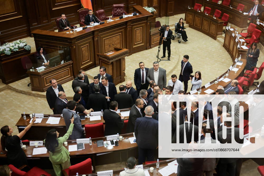 ARMENIA, YEREVAN - OCTOBER 6, 2026: Lawmakers are pictured during the 2nd session of the Armenian National Assembly of the 9th convocation Yerevan Armenia - ZUMAt113 20261006_zaa_t113_109