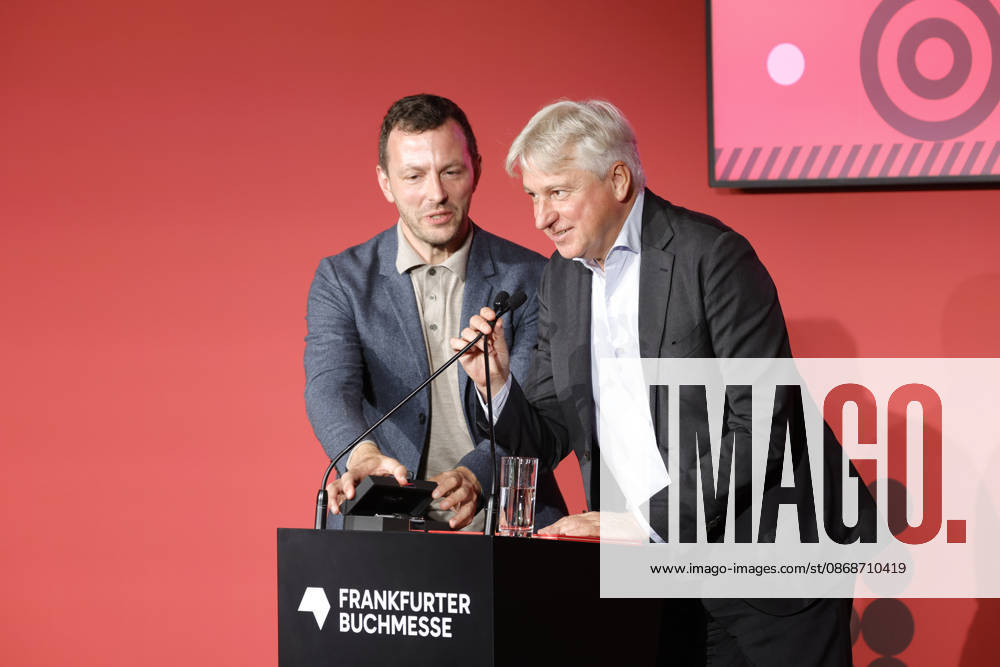 Frankfurt Impressions, October 6, 2026: The 78th Frankfurt Book Fair bids farewell to its long-time director, Juergen Boos (left). Sebastian GUGGOLZ, Chairman of the German Publishers and Booksellers Association, Frankfurt am Main, Hesse, Germany