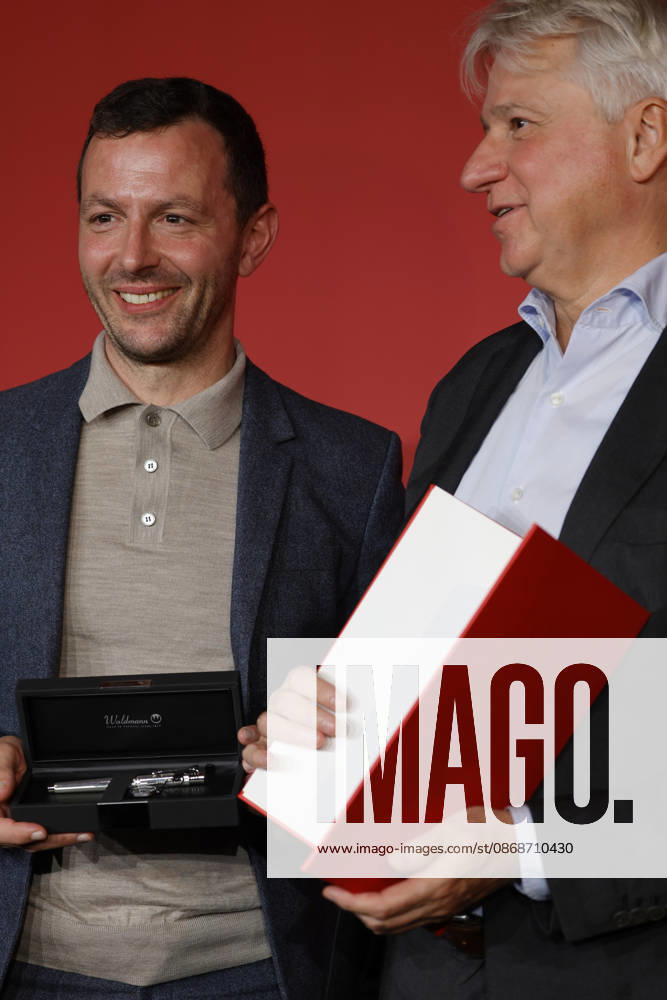 Frankfurt Impressions, October 6, 2026: The 78th Frankfurt Book Fair bids farewell to its long-time director, Juergen Boos (left). Sebastian GUGGOLZ, Chairman of the German Publishers and Booksellers Association, Frankfurt am Main, Hesse, Germany