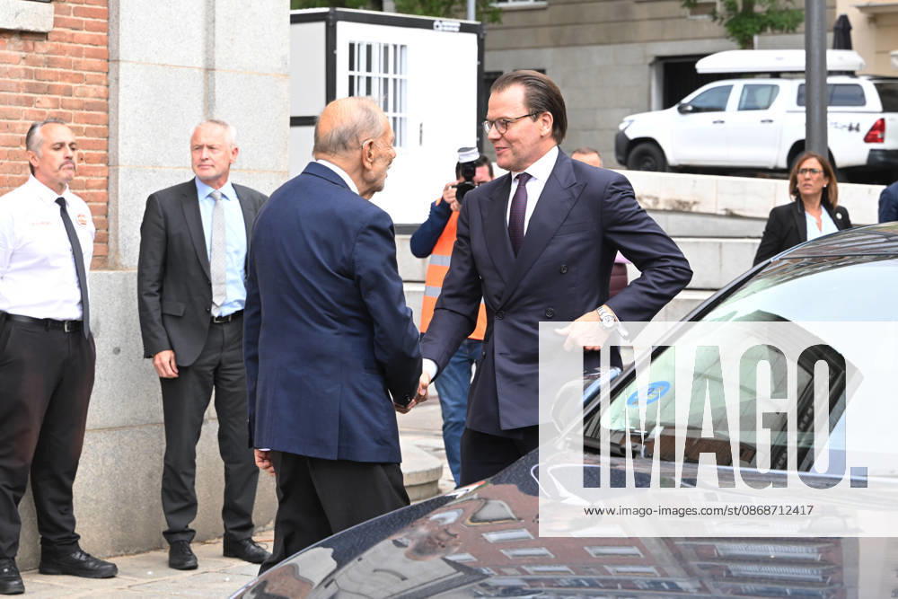 The Prado Museum Reopens the Queen Christina Sculpture Gallery with a Visit from Prince Daniel of Sweden The president of the Royal Board of Trustees of the Prado Museum, Javier Solana, welcomes Prince Daniel of Sweden for the reopening of the Queen Christina Sculpture Gallery on October 6, 2026, in Madrid, Spain. CELEBRITIES PRADO MUSEUM ROYALTY PRINCE José Madrid Madrid Spain
