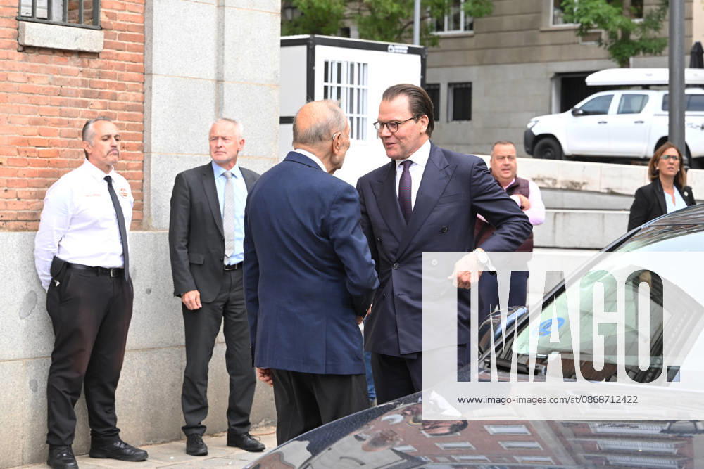 The Prado Museum Reopens the Queen Christina Sculpture Gallery with a Visit from Prince Daniel of Sweden The president of the Royal Board of Trustees of the Prado Museum, Javier Solana, welcomes Prince Daniel of Sweden for the reopening of the Queen Christina Sculpture Gallery on October 6, 2026, in Madrid, Spain. CELEBRITIES PRADO MUSEUM ROYALTY PRINCE José Madrid Madrid Spain