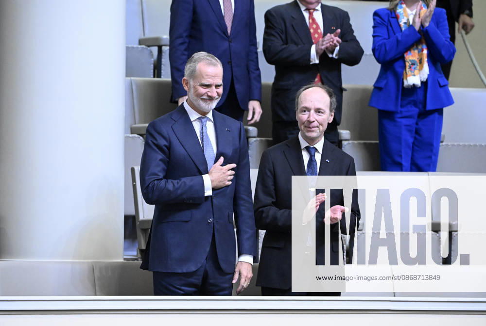 LKS 20261006 Spain s King Felipe (L) is seen with Speaker of the Finnish Parliament Jussi Halla-aho in the gallery of the parliament as he follows a plenary session in Helsinki, Finland, on October 6, 2026. Spain s King Felipe and Queen Letizia are on a two-day state visit to Finland. - HEIKKI SAUKKOMAA Helsinki Finland