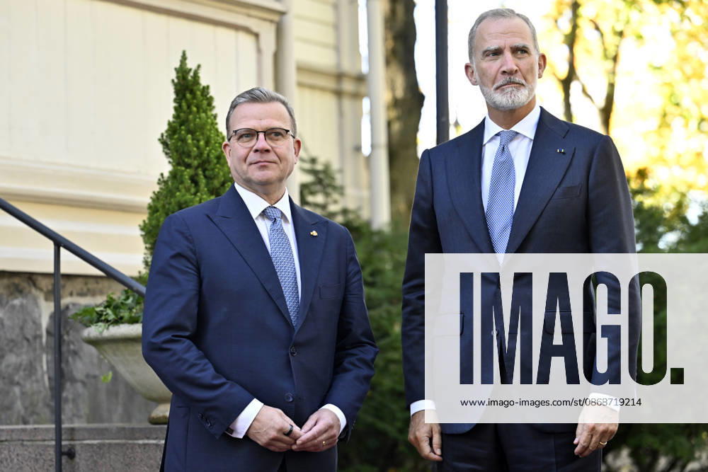 LKS 20261006 Finnish Prime Minister Petteri Orpo (L) welcomes Spain s King Felipe at the Prime Minister s official residence Kesäranta in Helsinki, Finland, on October 6, 2026. Spain s King Felipe and Queen Letizia are on a two-day state visit to Finland. - RONI REKOMAA Helsinki Finland