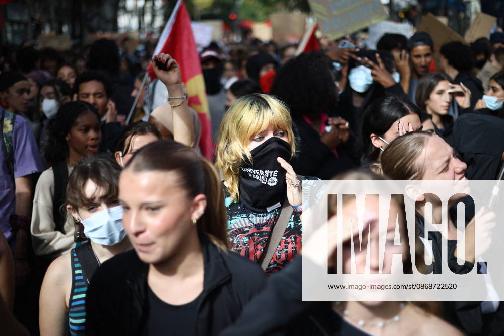 Student Demonstration - Paris Students are gathering at Gare de Lyon to protest against the current state of public education, once again, on October 6, 2026, in Paris, France. Today’s march is planned to go from Gare de Lyon to Place de la République. Photo by Raphael Lafargue ABACAPRESS.COM Paris France