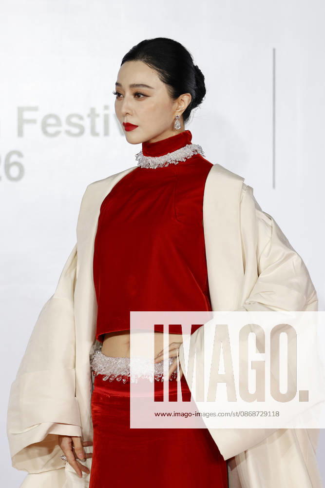Stars gather at busan international film festival in south korea Chinese actress Fan Bingbing poses for photographs during a photocall ahead of the opening ceremony of the 31st Busan International Film Festival (BIFF) at the Busan Cinema Center in Busan, South Korea, on October 06, 2026. Busan South Korea
