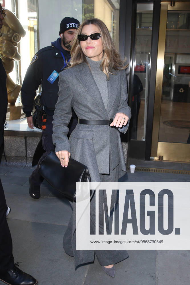 JESSICA BIEL arrives at NBC studios for ‘The Today Showâ New York USA - ZUMAh16_ 20261006_zaf_h16_002