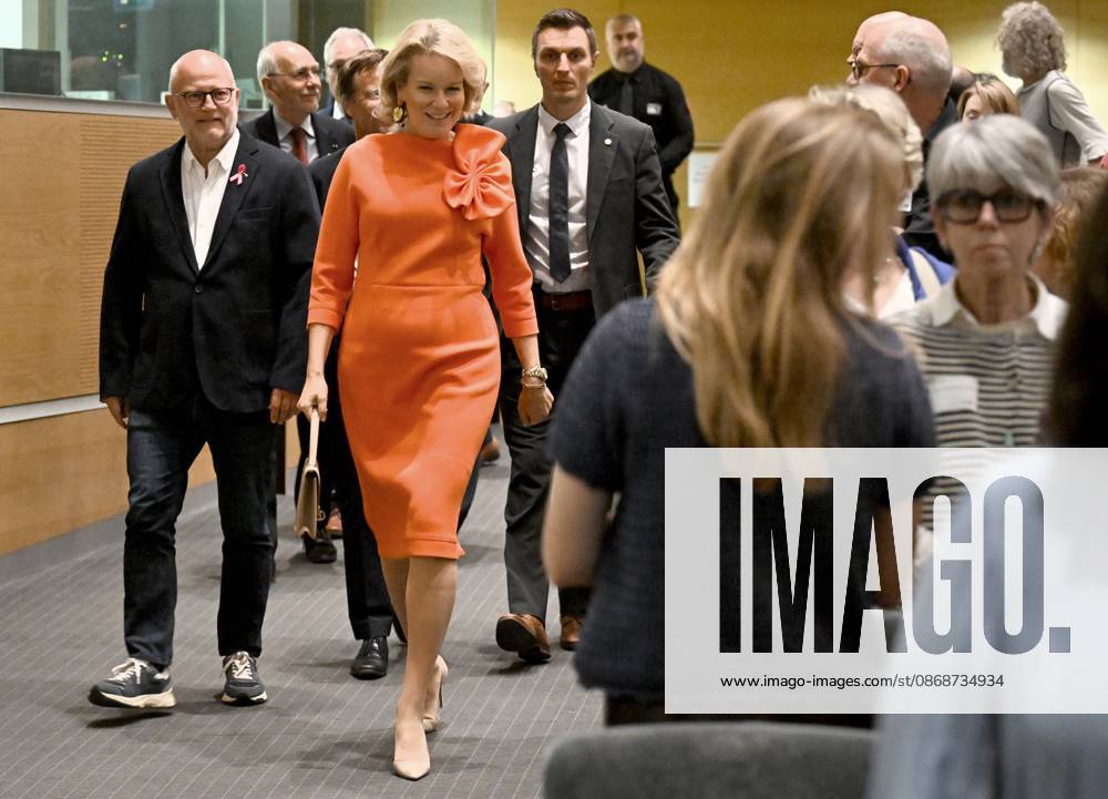 Queen Mathilde attends the conference « AI in balance » BRUSSELS, BELGIUM - OCTOBER 06 : Queen Mathilde is attending the closing ceremony of the conference AI in balance Artificial Intelligence, Society and Sustainable Development , organised by the Federal Council for Sustainable Development (CFDD). Following the conference, the Queen will speak with a group of young people about how they use AI in their work to promote sustainable development. This activity forms part of the Queen s role as Advocate for the United Nations Sustainable Development Goals and Honorary President of the CFDD on October 6, 2026 in Brussels, Belgium, 06 10 2026 Brussels Belgium
