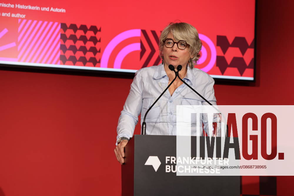 Opening of the 78th Frankfurt Book Fair: Jill Lepore, an American historian and author, speaks at the opening press conference for the Frankfurt Book Fair 2026. The Czech Republic will be the Guest of Honor in 2026. The 78th Frankfurt Book Fair will take place October 7–11, 2026, at the Frankfurt am Main Exhibition Center in Hesse, Germany. 2026-10-06_frankfurter-buchmesse_13